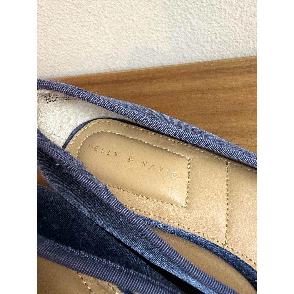 Kelly & Katie Blue Velvet Ballet Pumps 9M Square Toe Block Heel Bow Detail - Picture 6 of 7
